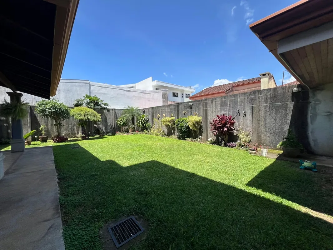 Exclusiva casa de ensueño en Residencial La Amada – ¡Viva con estilo y seguridad! — photo 2