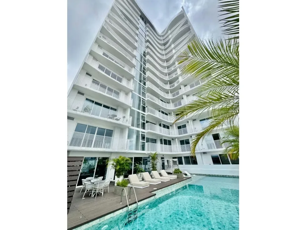Se ofrece exclusivo apartamento tipo estudio ubicado en el piso 17 de una moderna torre residencial en ...