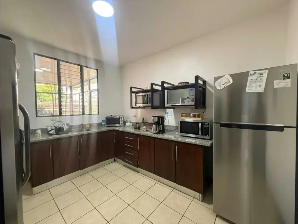 Venta de Edificio para Oficinas, San Pedro de Montes de Oca, San José — photo 2