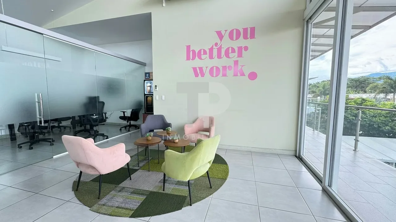 Disfrute de la comodidad, seguridad y exclusividad que ofrece esta hermosa casa ubicada en Condominio La Arboleda una de las mejores zonas de Belén, a pocos metros del Centro ... — photo 2