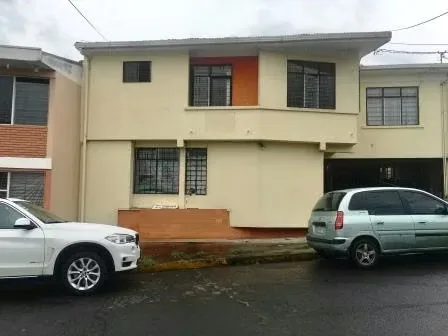 ALQUILO APARTAMENTO EN BARRIO LA GRANJA CERCA DE EMBAJADA DE PANAMÁ