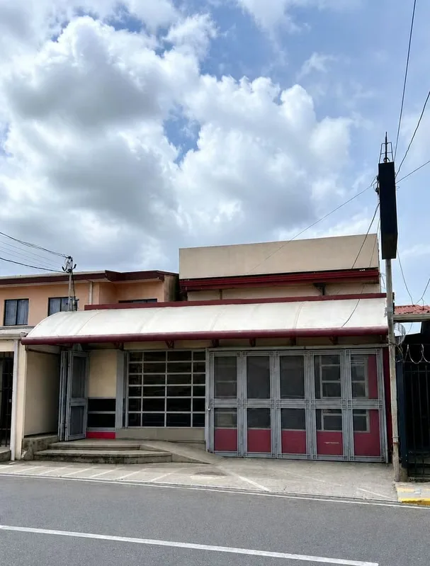 ID 42903-Propiedad de uso mixto en venta-Curridabat Centro