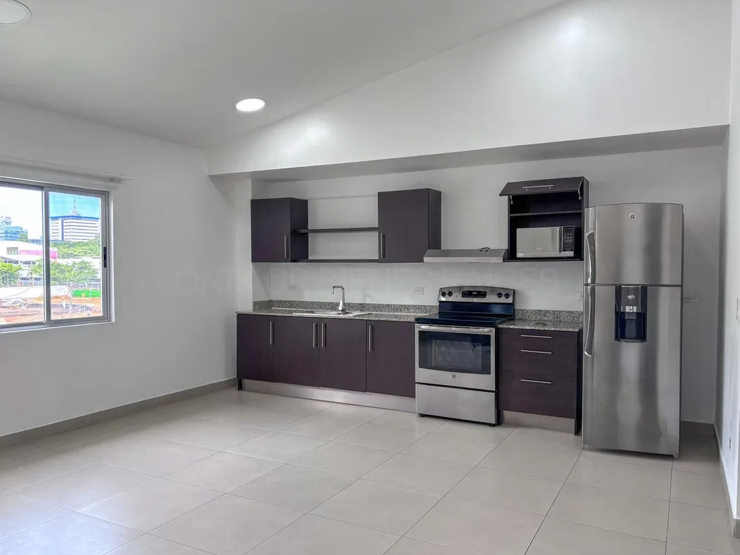 Living in Savannah means having the city nearby without giving up the comfort of home. This apartment offers a functional distribution and well-used spaces, ideal for those looking for ..., photo 4