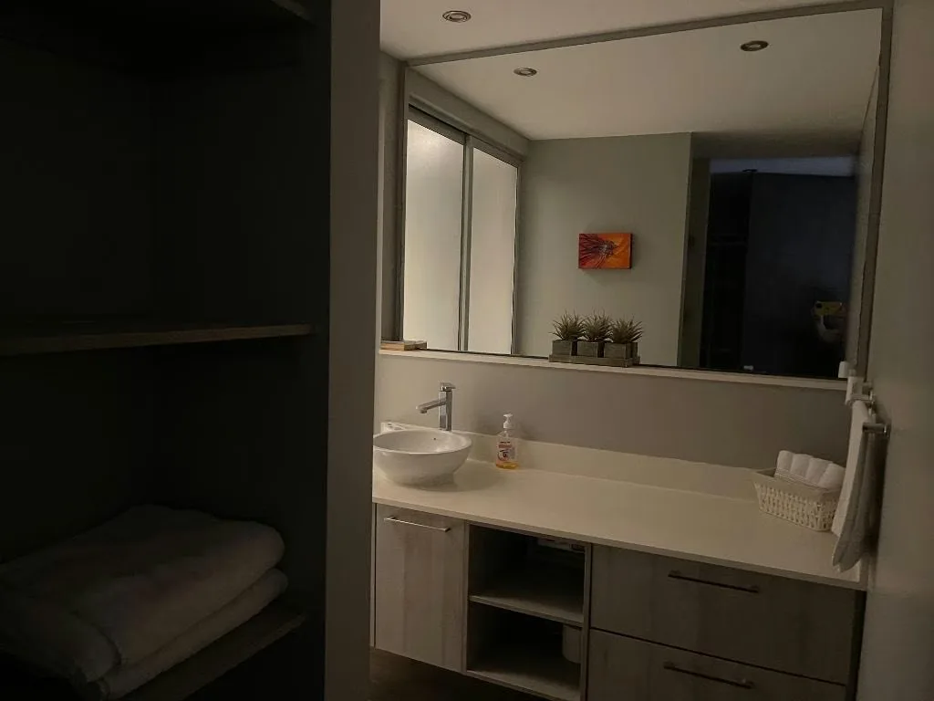 ¡En venta o alquiler! Apartamento en Arbórea Flats, Santa Ana