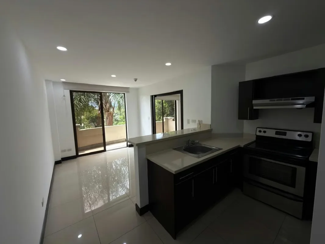 Apartment for Rent in Downtown Santa Ana
