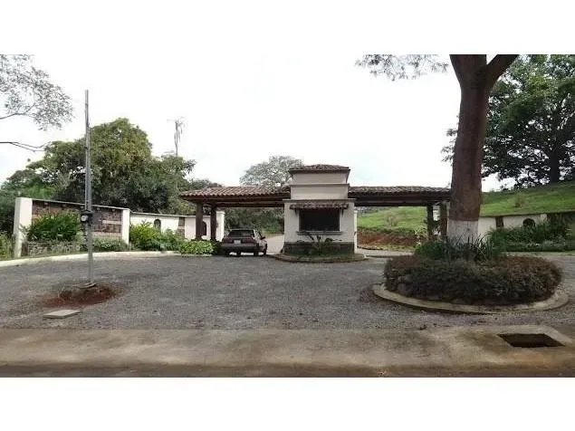 Land for Sale in Turrubares, San Jose for $100,000