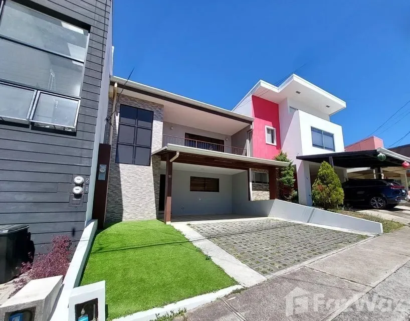 2 Bedroom Villa for Sale at HEREDIA for $240,000
