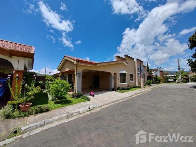 3 Bedroom House for Sale at Curridabat for $315,000