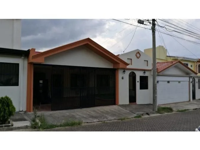 3 Bedroom House for Sale in La Union, Cartago for $150,000