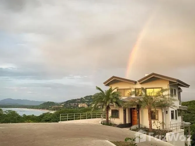 4 Bedroom House for Sale in Santa Cruz, Guanacaste for $1,500,000