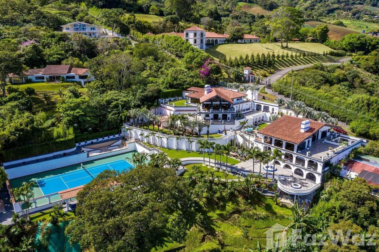 10 Bedroom House for Sale in Escazu, San Jose for $2,200,000
