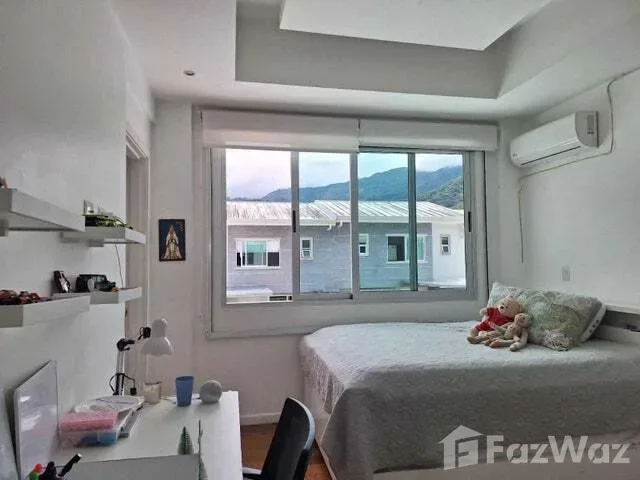 4 Bedroom House for Sale at Piedades de Santa Ana for $375,000 — photo 5