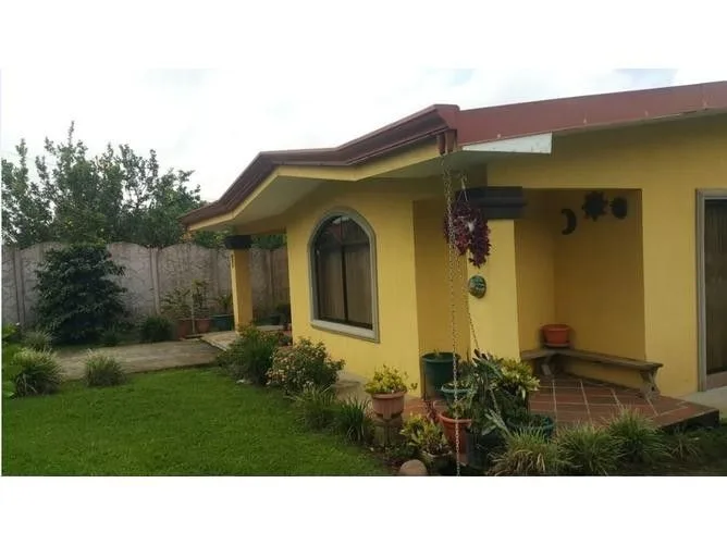 3 Bedroom House for Sale in Santa Barbara, Heredia for $223,000