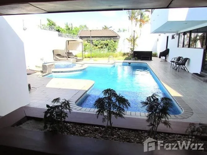 6 Bedroom House for Sale at Escazú for $965,000