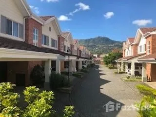 3 Bedroom House for Sale in Escazu, San Jose for $220,000