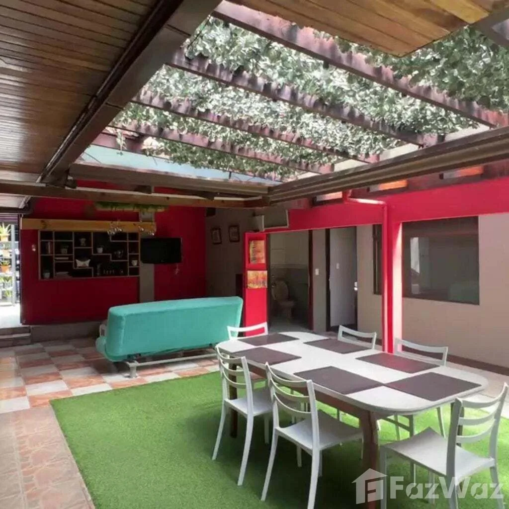 9 Bedroom House for Sale in Santo Domingo, Heredia for $375,000