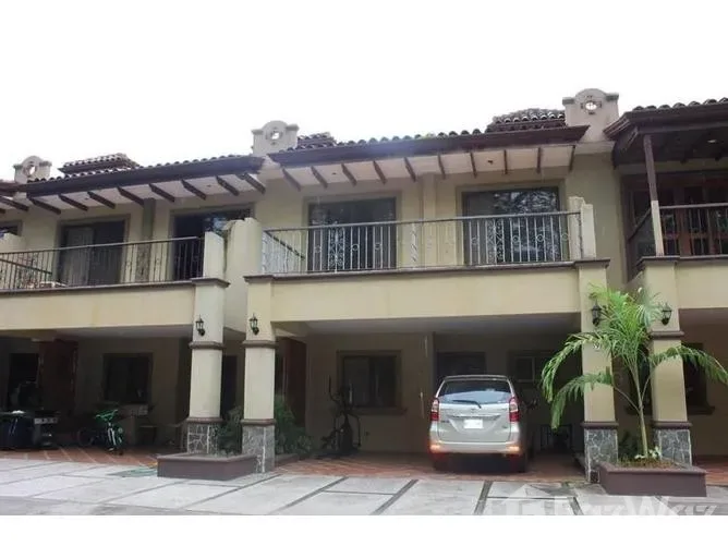 3 Bedroom Apartment for Sale at Near the Coast Condominium For Sale in Jacó for $157,000