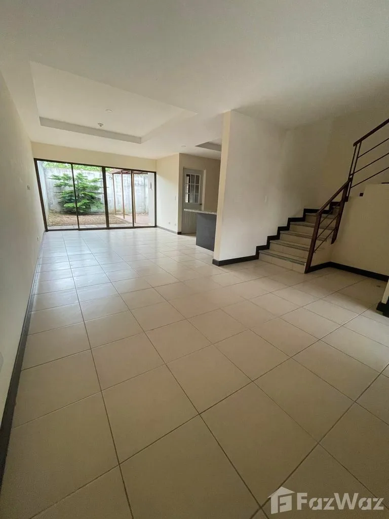 3 Bedroom Townhouse for Sale in La Union, Cartago for $186,000