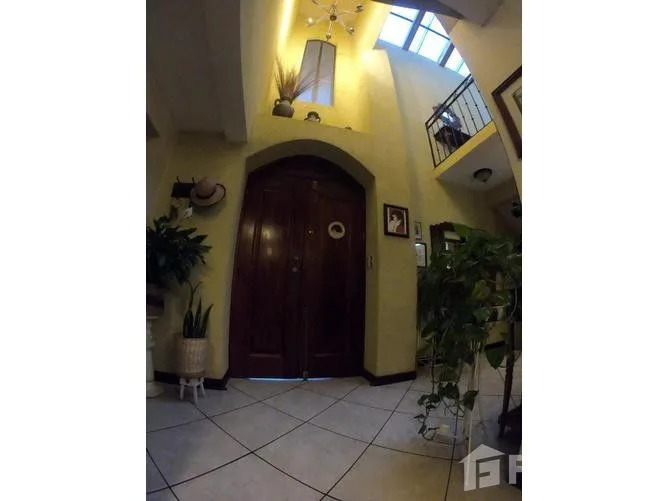 4 Bedroom House for Sale in La Union, Cartago for $240,000