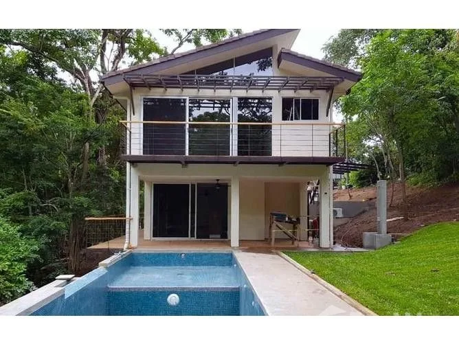3 Bedroom House for Sale in Santa Cruz, Guanacaste for $499,000