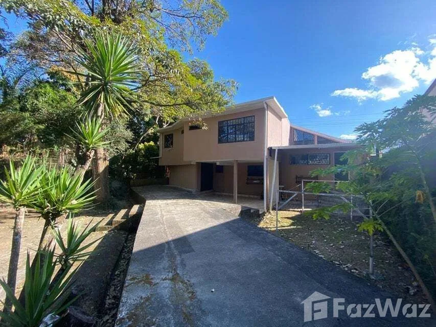 4 Bedroom House for Sale in Santa Ana, San Jose for $350,000