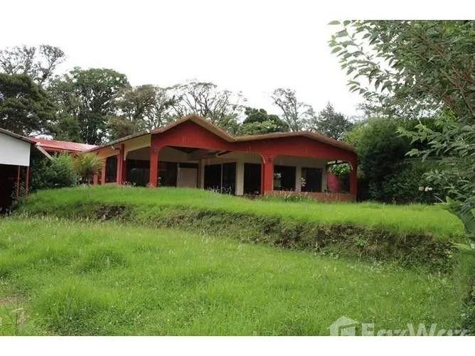5 Bedroom House for Sale in San Pablo, Heredia for $303,000 — photo 2
