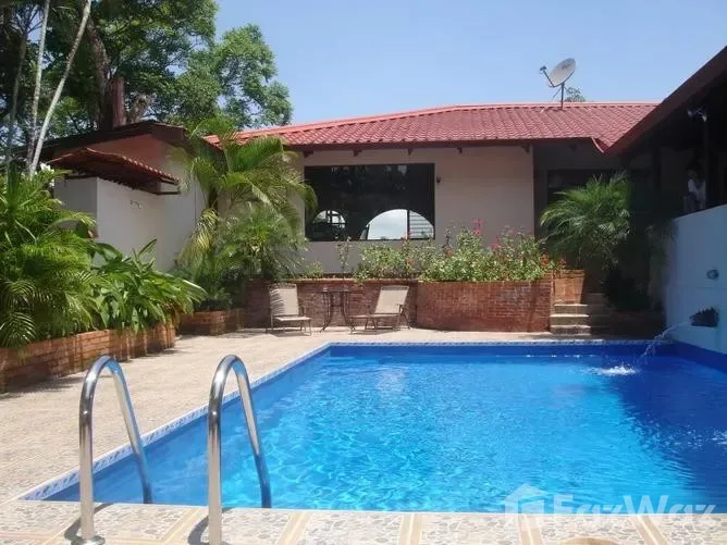 7 Bedroom House for Sale in Atenas, Alajuela for $548,800