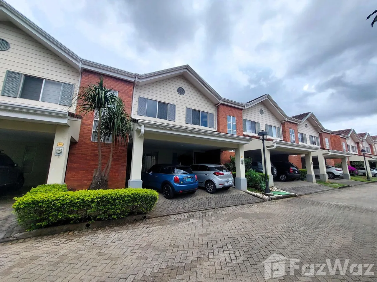 3 Bedroom House for Sale in Escazu, San Jose for $220,000