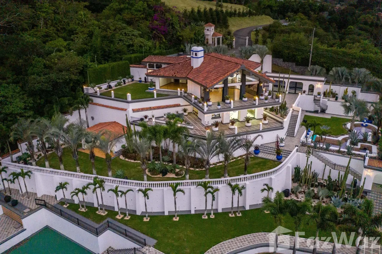 10 Bedroom House for Sale in Escazu, San Jose for $1,995,000