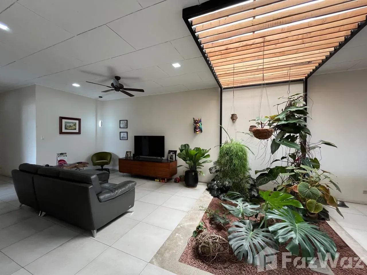 2 Bedroom Apartment for Rent at Escazú for $1,100/mo