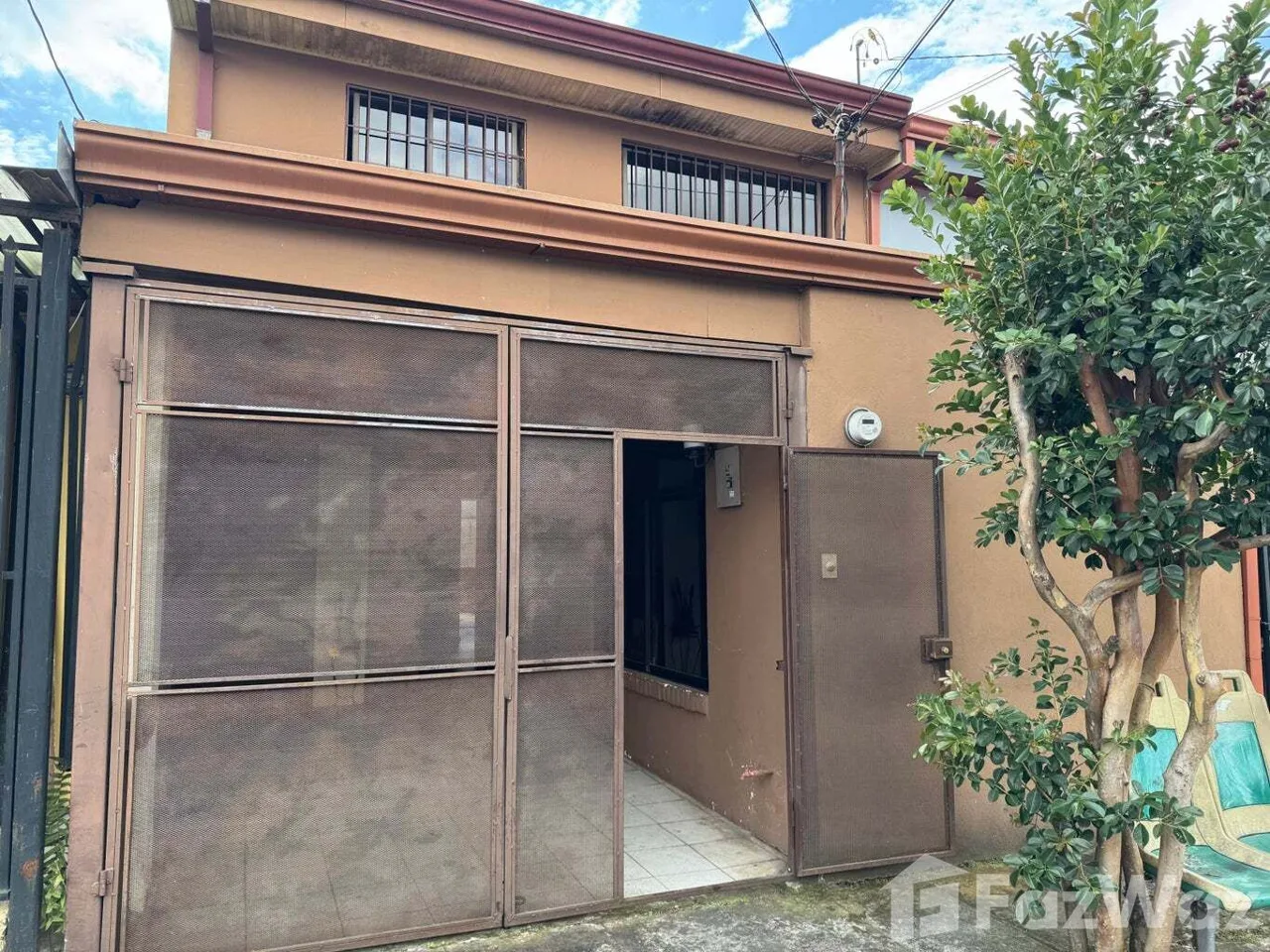 4 Bedroom Villa for Sale in Curridabat, San Jose for $138,000