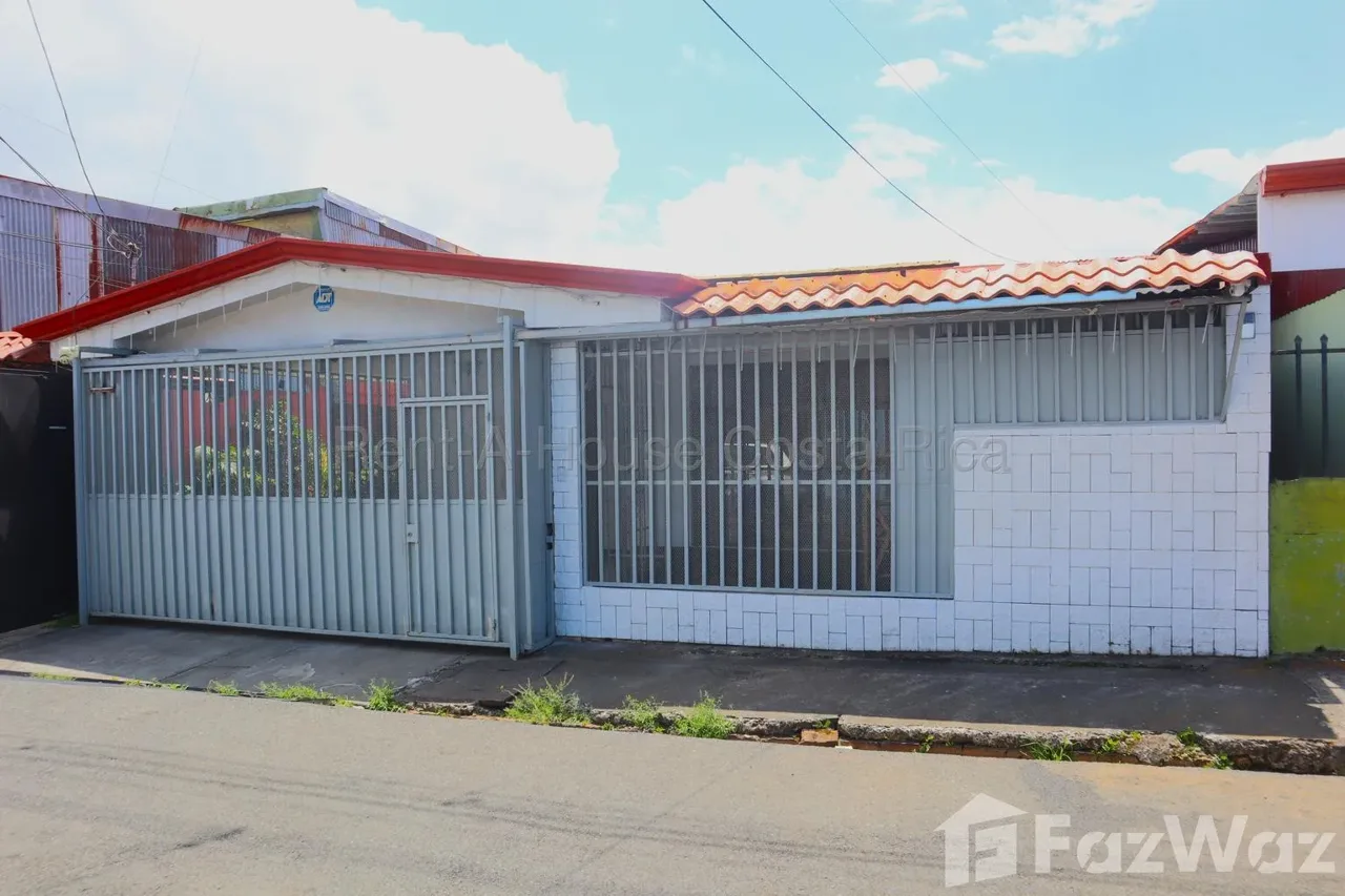 4 Bedroom House for Sale at Goicochea for $160,000