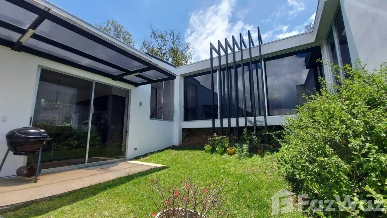 3 Bedroom House for Sale in Moravia, San Jose for $265,000