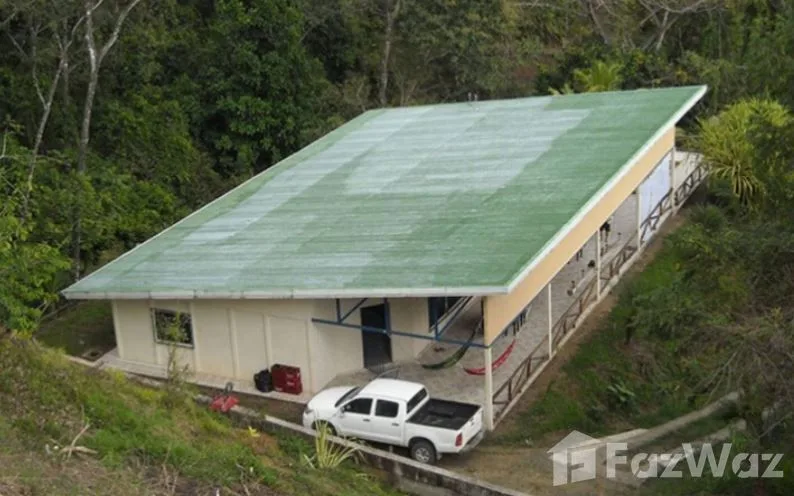 4 Bedroom House for Sale in Parrita, Puntarenas for $170,000