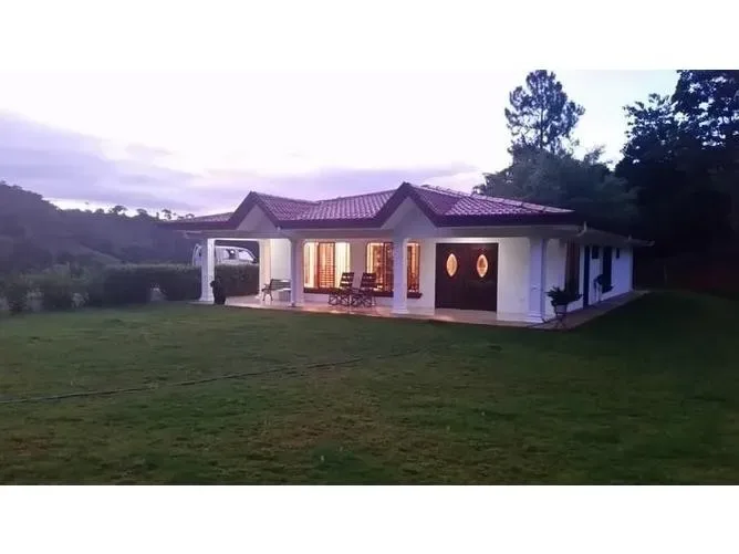 7 Bedroom House for Sale in Perez Zeledon, San Jose for $449,000