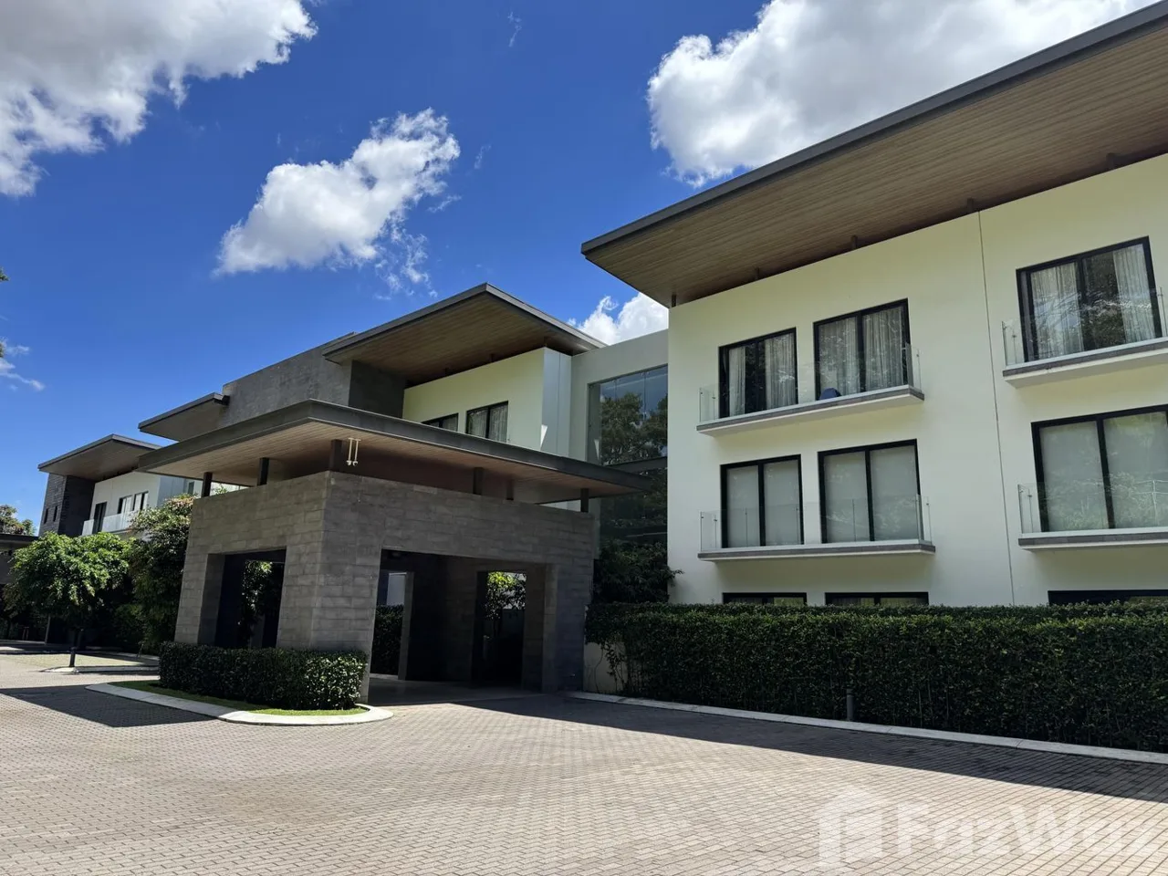 3 Bedroom Apartment for Sale at Escazú for $800,000