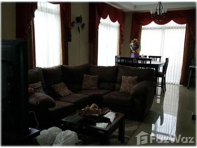 3 Bedroom House for Sale in Goicoechea, San Jose for $222,500