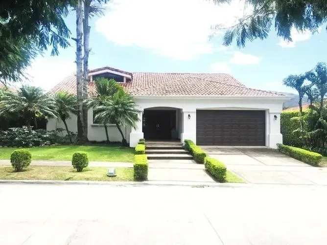 5 Bedroom Apartment for Sale at House for Sale Bosques de Lindora Santa Ana for $650,000