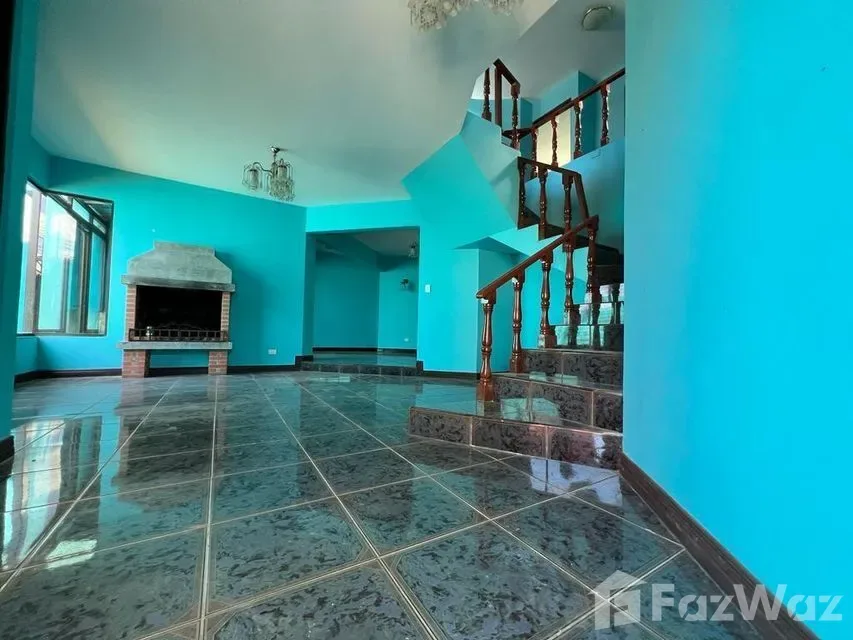5 Bedroom House for Sale in Santo Domingo, Heredia for $325,000 — photo 2