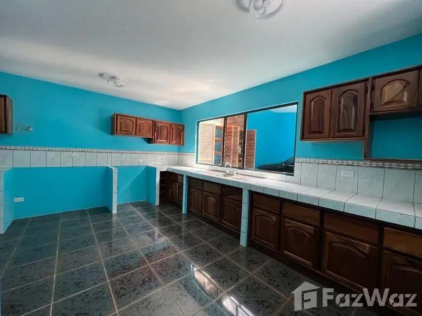 5 Bedroom House for Sale in Santo Domingo, Heredia for $325,000 — photo 5