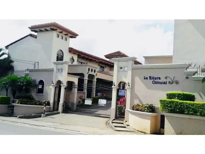 3 Bedroom Apartment for Sale at La Ribera de Belén for $230,000