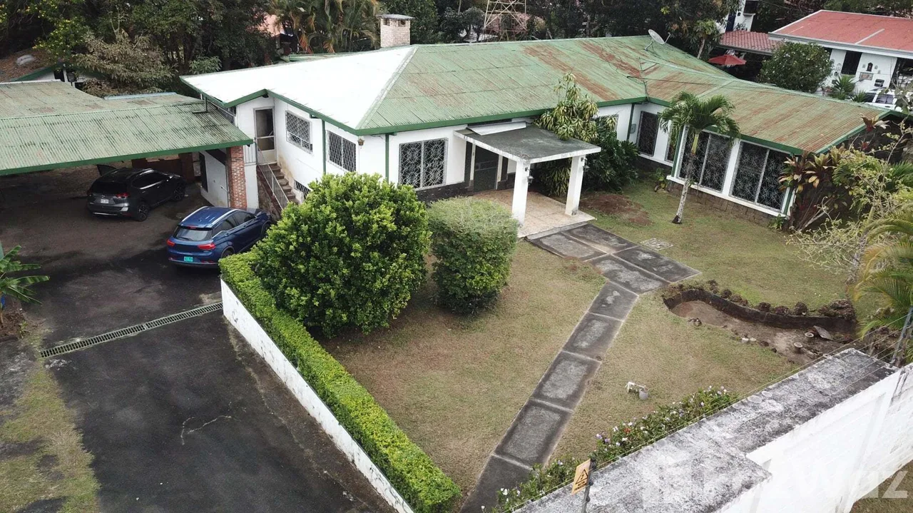 4 Bedroom House for Sale in Escazu, San Jose for $550,000