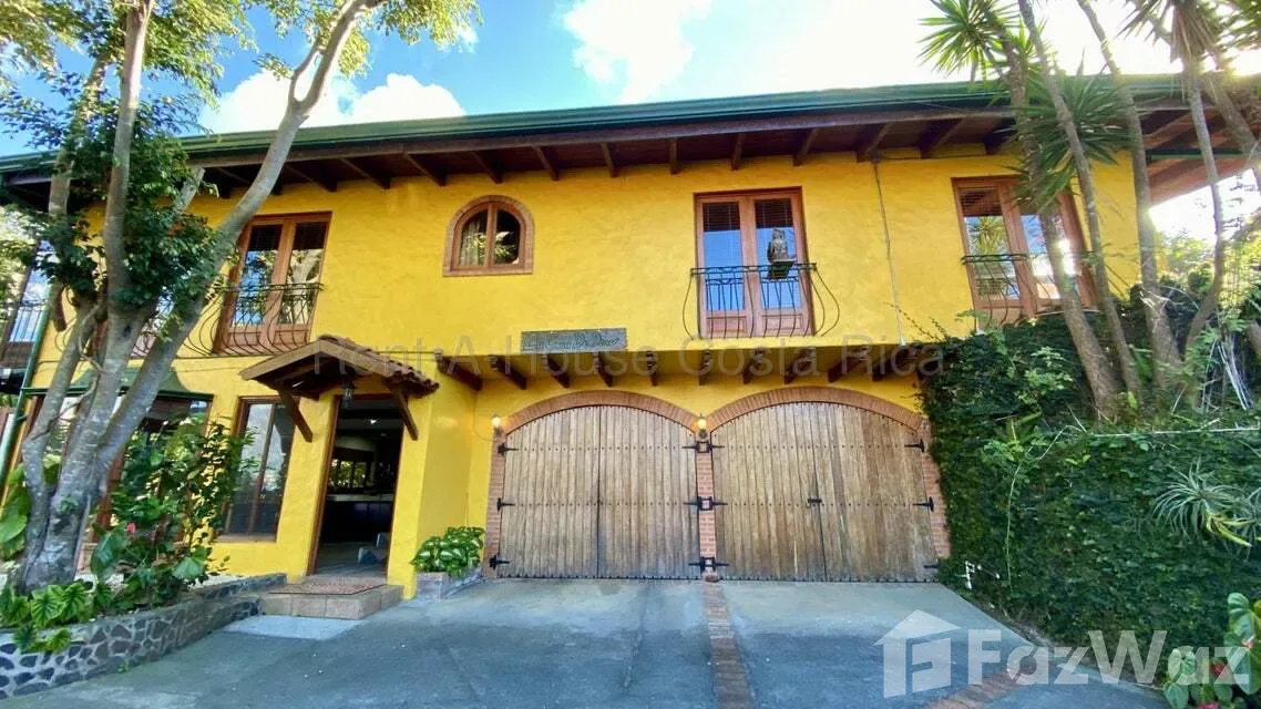 3 Bedroom House for Sale at bosques de Escazu for $279,000
