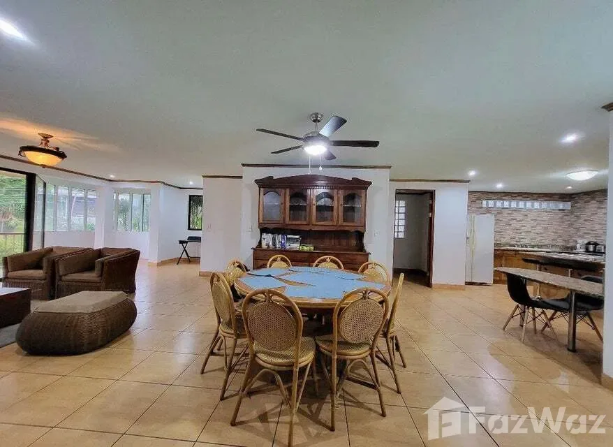 5 Bedroom House for Sale in Belen, Heredia for $500,000