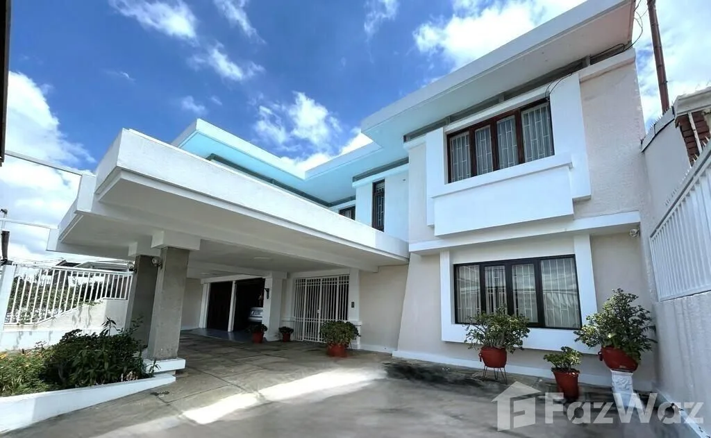 5 Bedroom House for Sale at Alajuela for $595,000