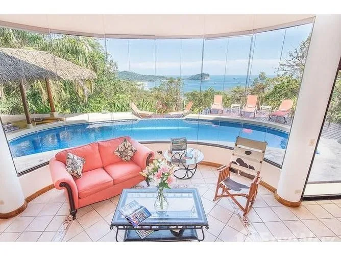 7 Bedroom House for Sale in Aguirre, Puntarenas for $2,690,000