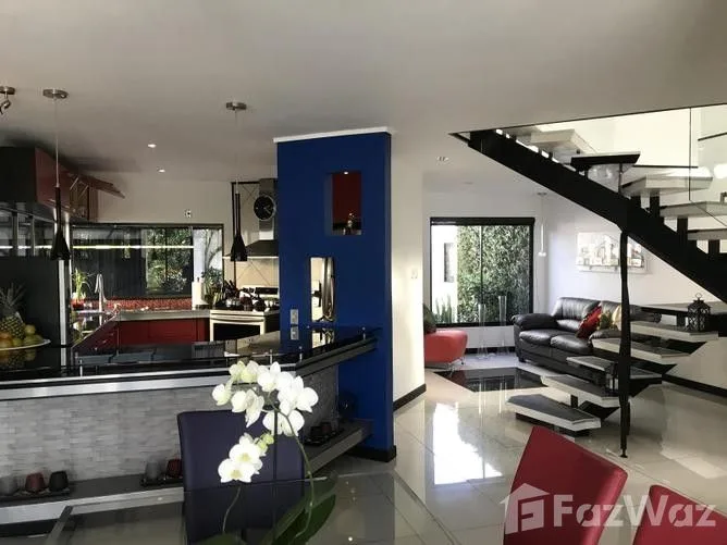 4 Bedroom House for Sale at Curridabat for $500,000