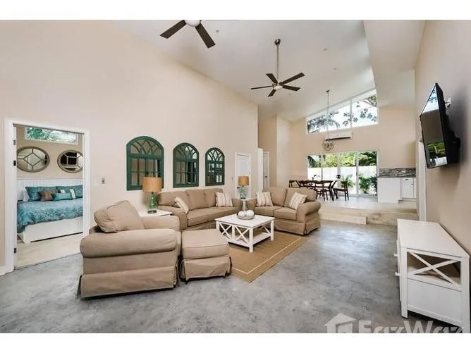 4 Bedroom House for Sale in Santa Cruz, Guanacaste for $399,000