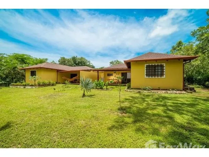 4 Bedroom House for Sale at Playa Tamarindo for $360,000
