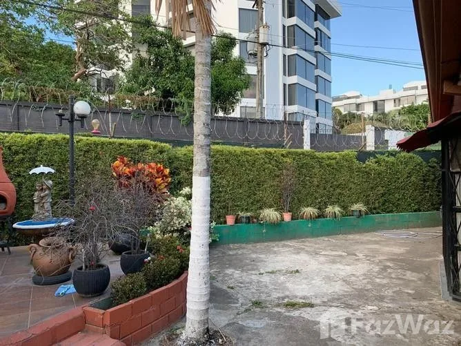 4 Bedroom House for Sale in Escazu, San Jose for $270,000